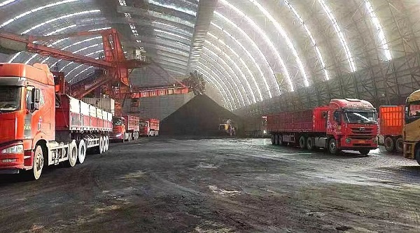 [图文]拓展疆煤外运途径 保三塘湖石头梅矿区稳固生产——新能（北京）公司疆煤外运首发列车乐成发运-煤炭电力