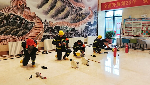 [图文]狮子会游戏集团组织开展 “流通生命通道” 火灾应急疏散逃生演练-狮子会游戏新闻